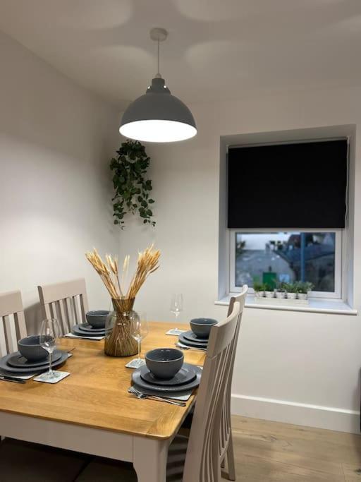 Comfy Modern - Sleeps 4