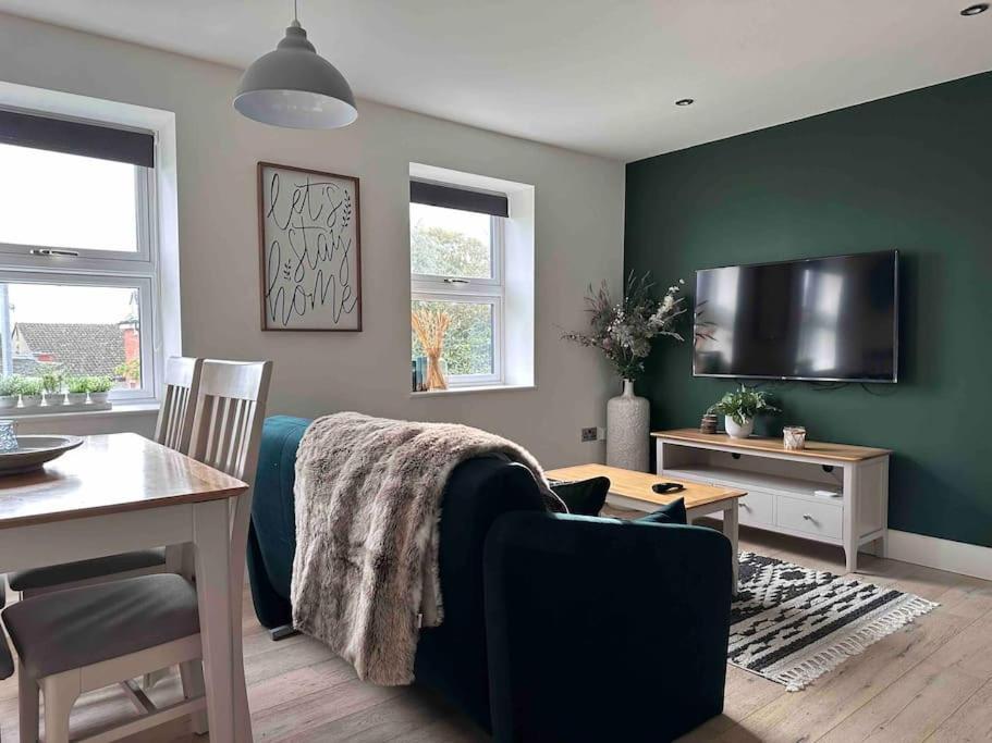 Comfy Modern - Sleeps 4 * Uppingham